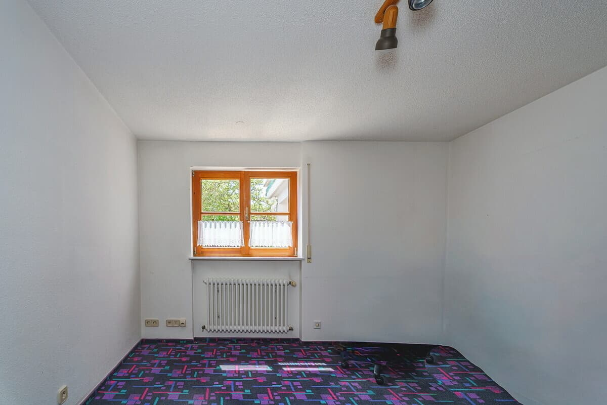 Büro UG