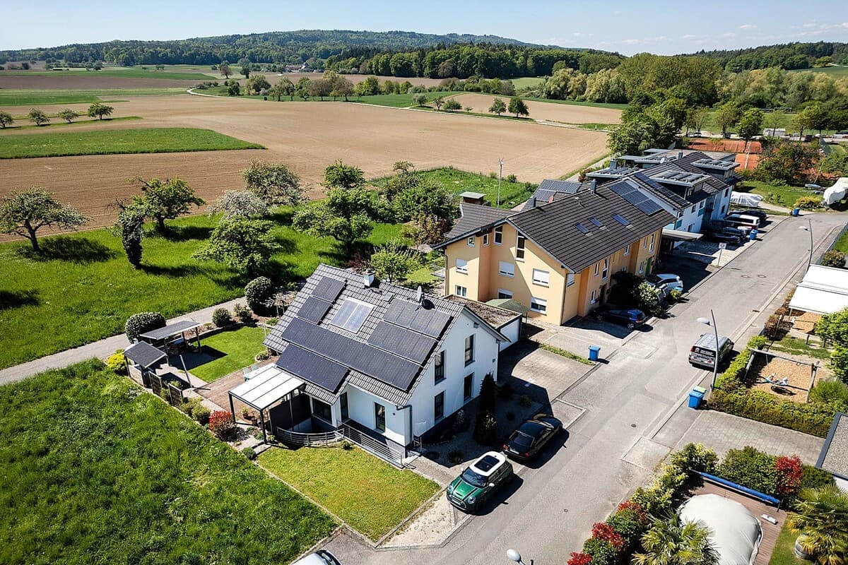Luftaufnahme seitlich