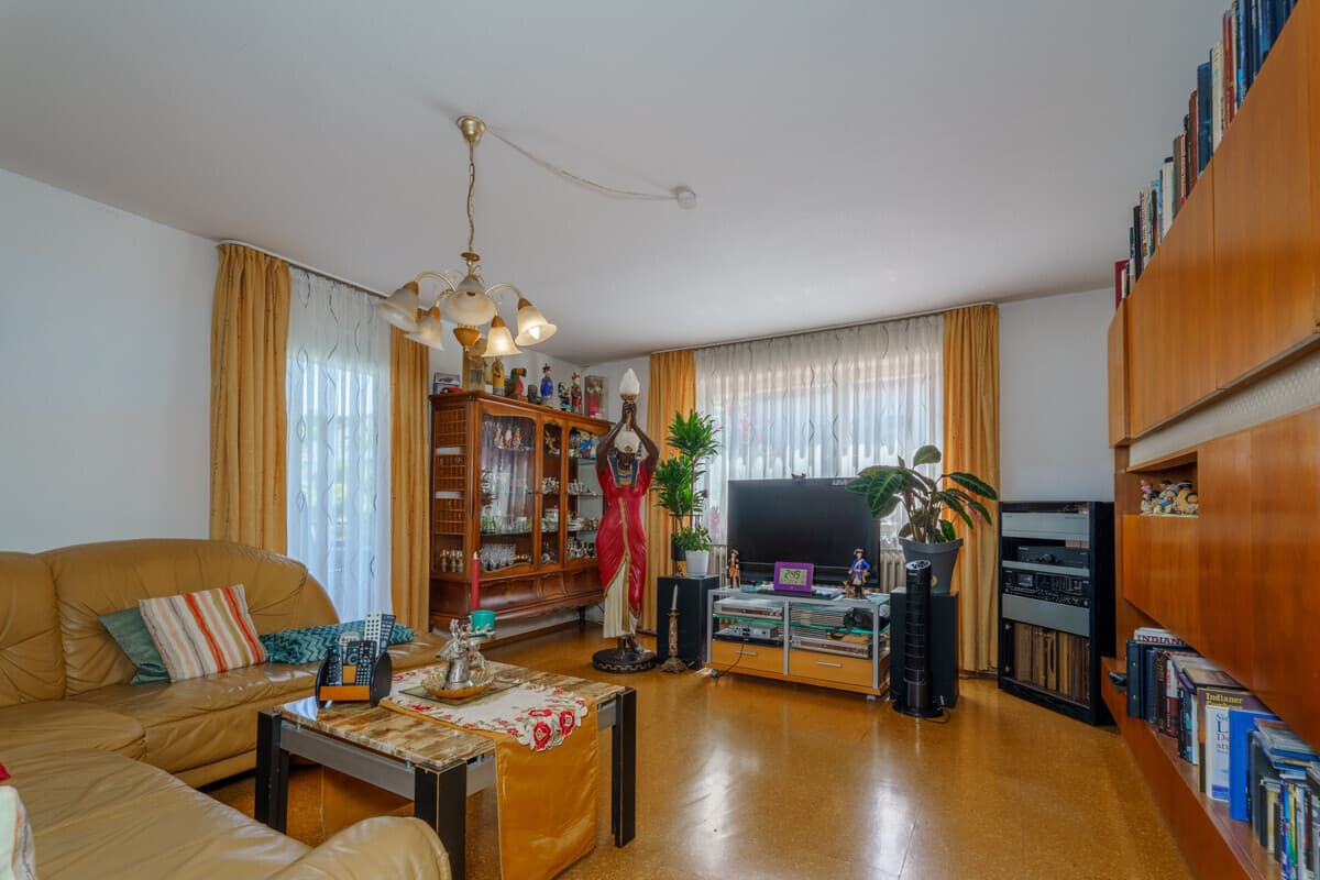 Wohnzimmer EG Nr. 84