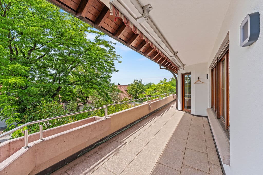 Balkon EG