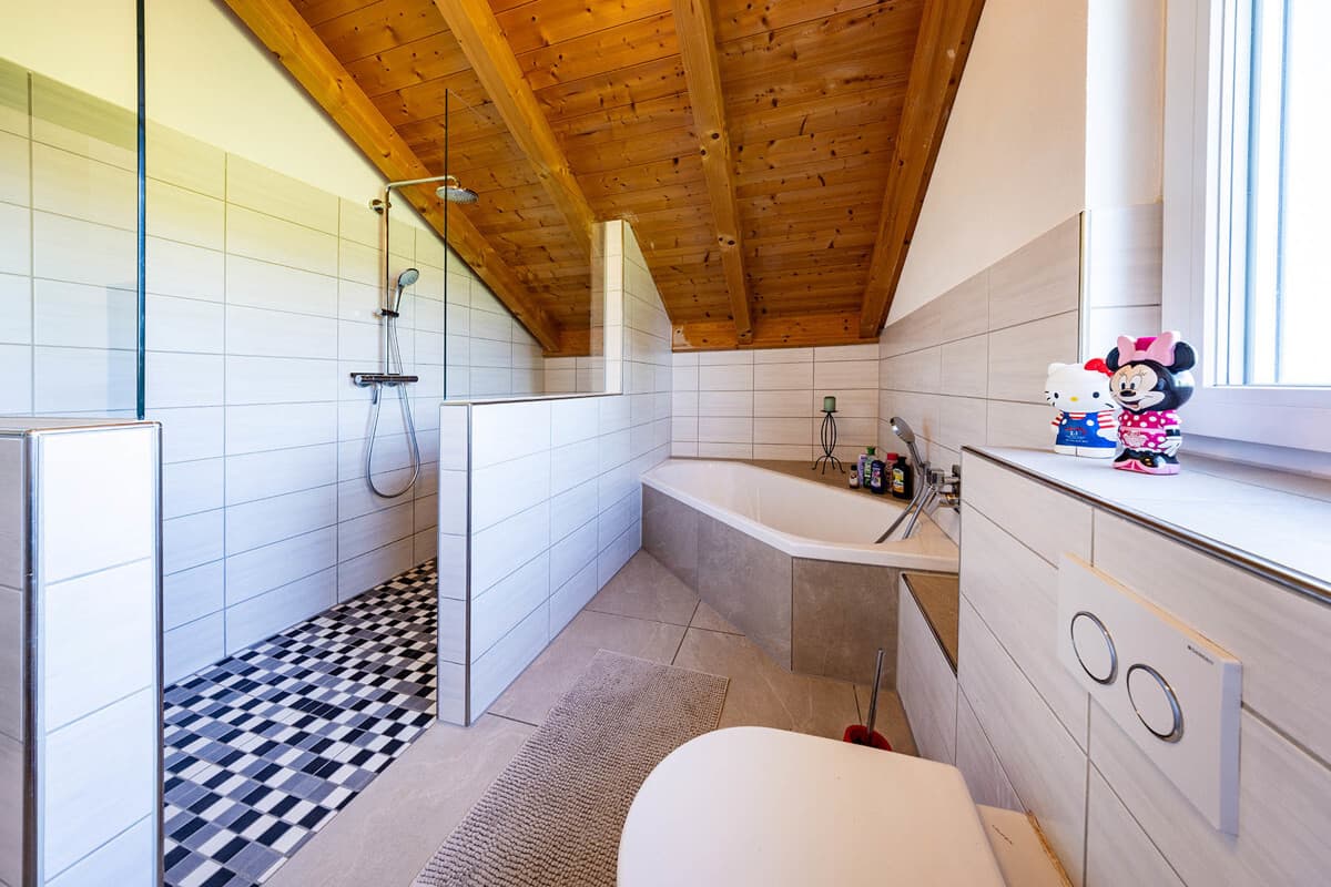 Badezimmer OG