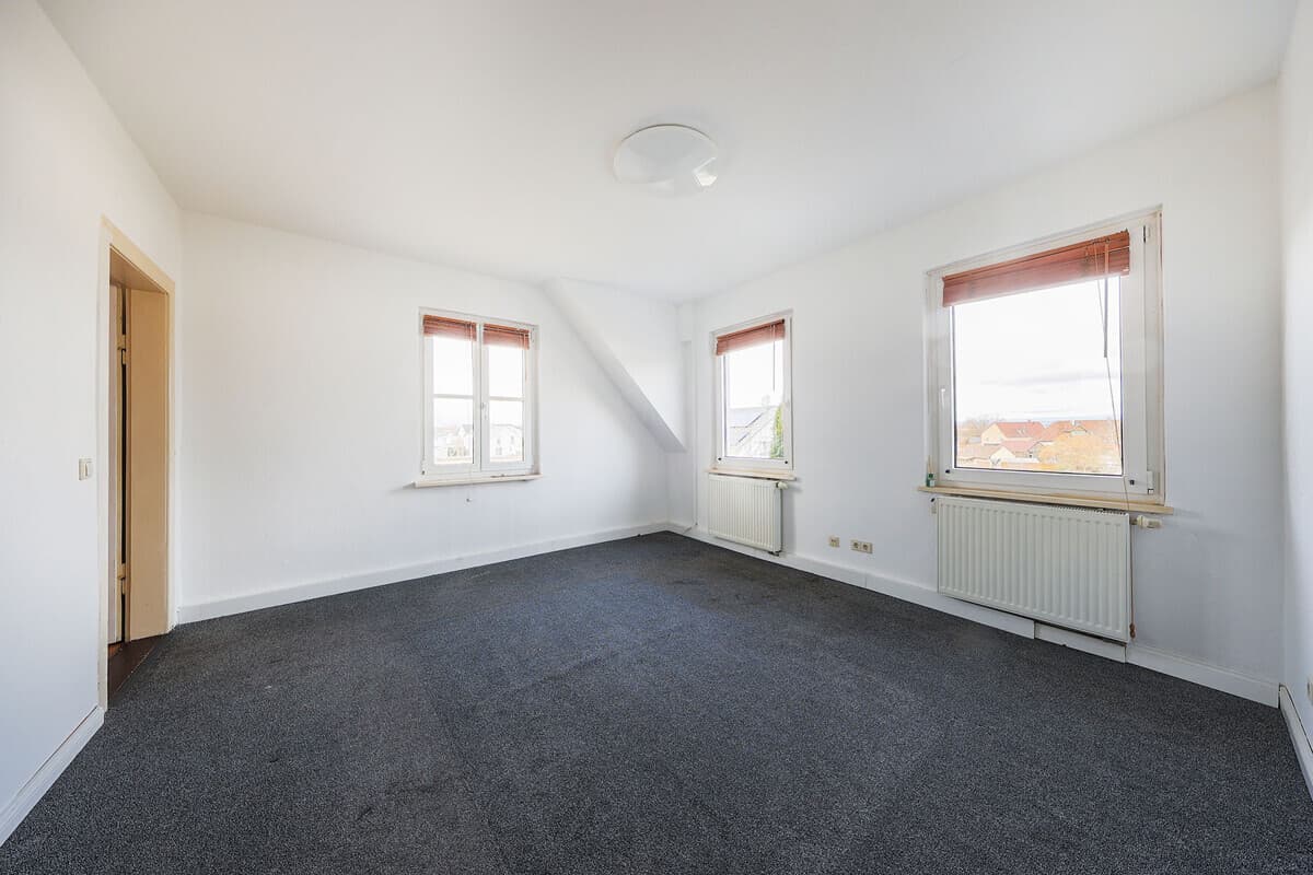 Zimmer 1 OG