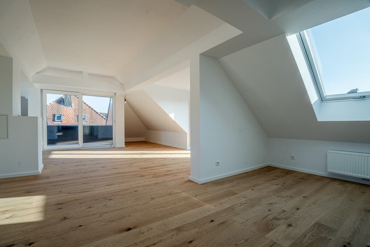 Wohnen/Essen/Loggia DG