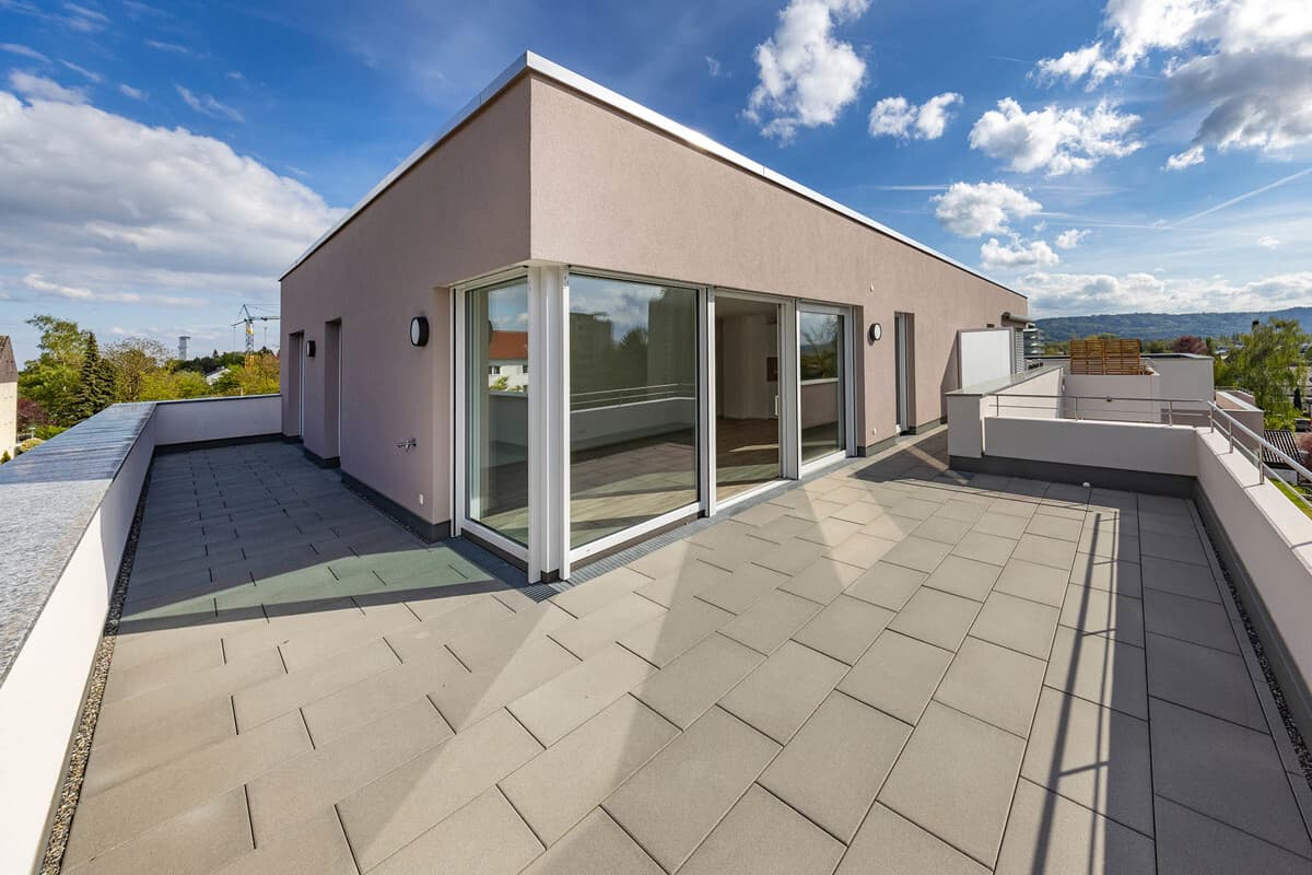 Ansicht mit Terrasse