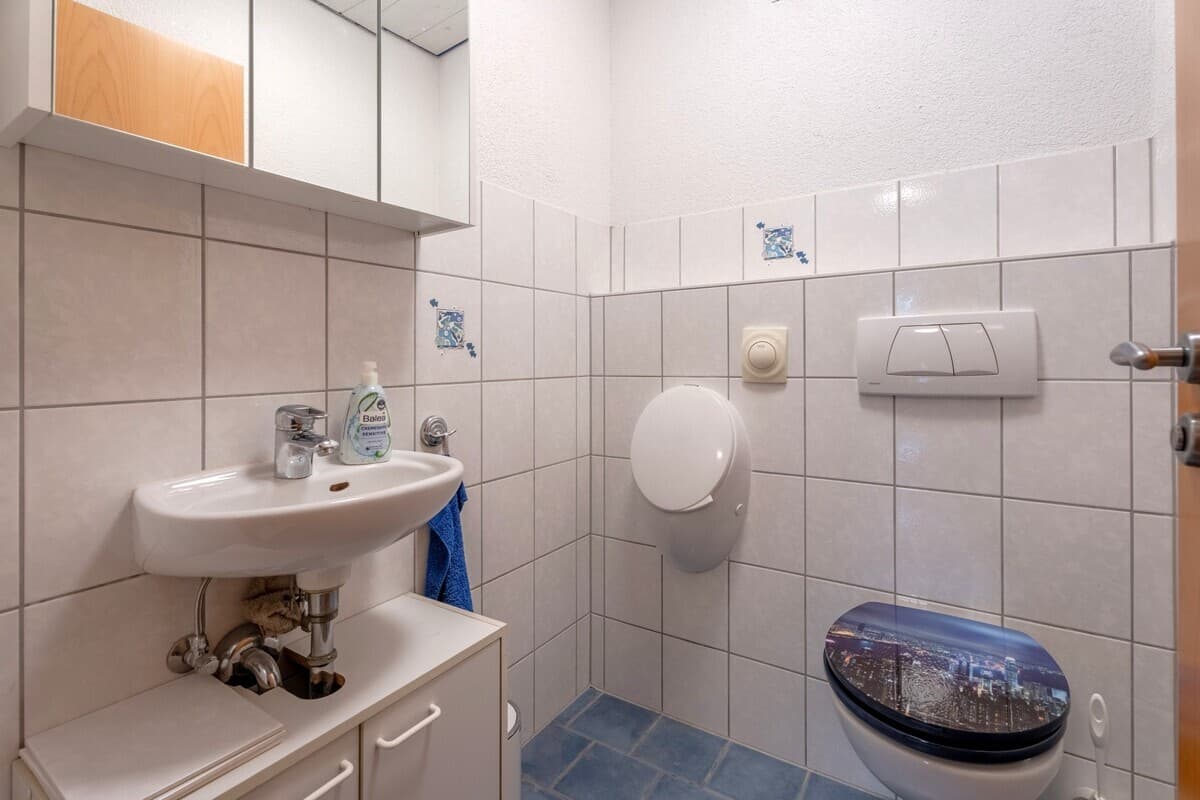 Gäste-WC OG