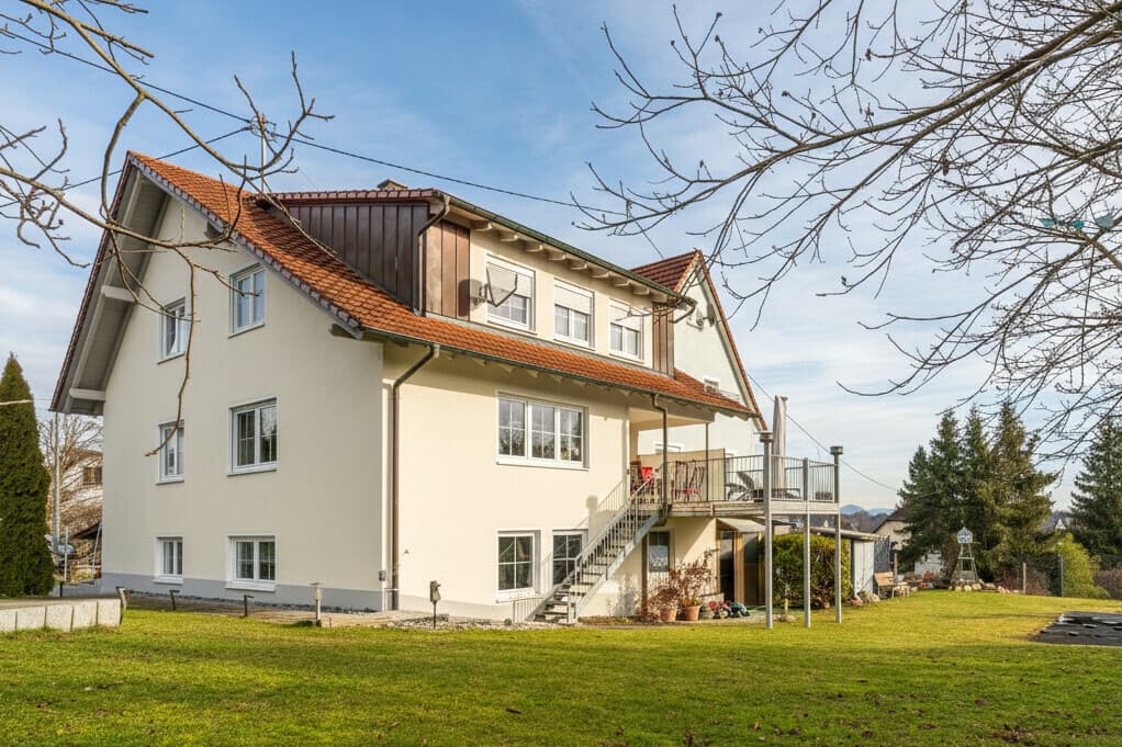Rechte DHH: Ansicht Gartenseite