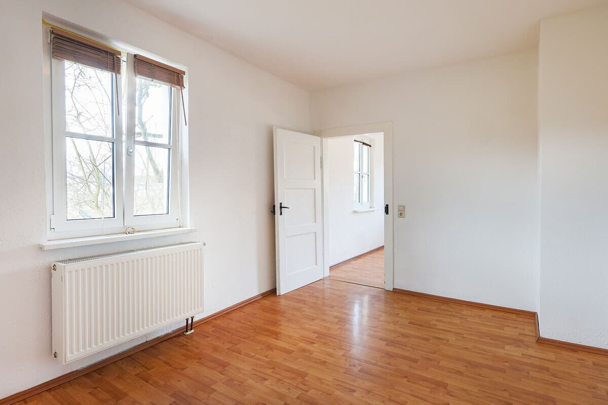 Zimmer 2 EG