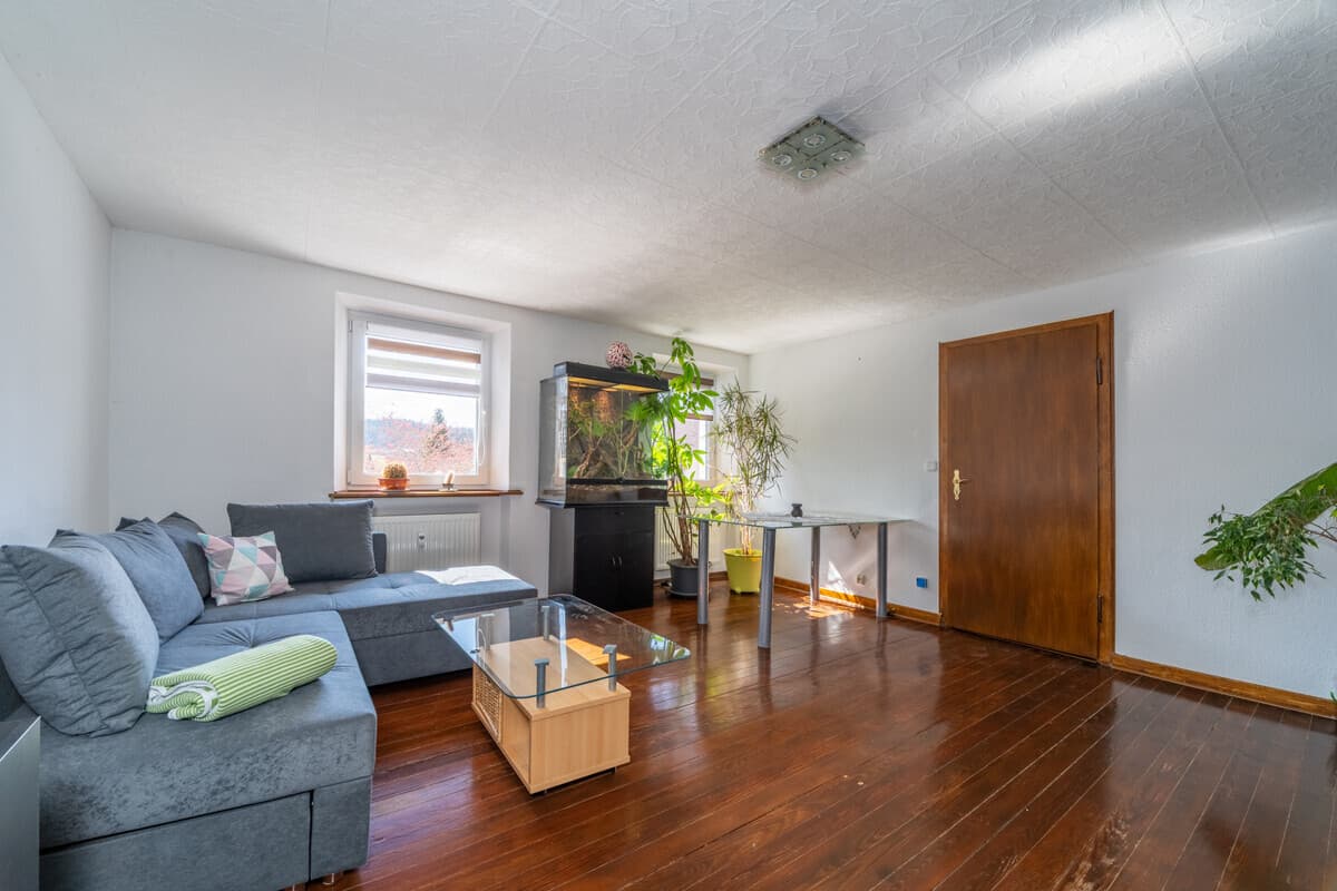 Wohnzimmer Wohnung 2 im OG