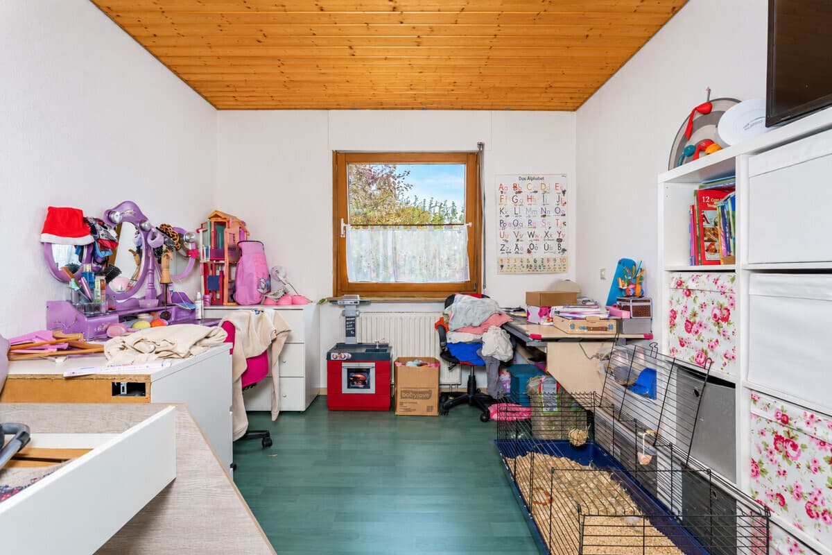 Kinderzimmer EG